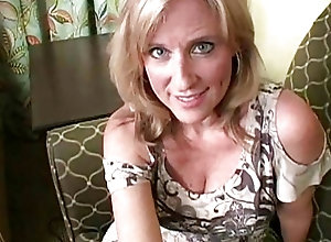 Older Breasty Mother I'd Like To Fuck teases on Web webcam